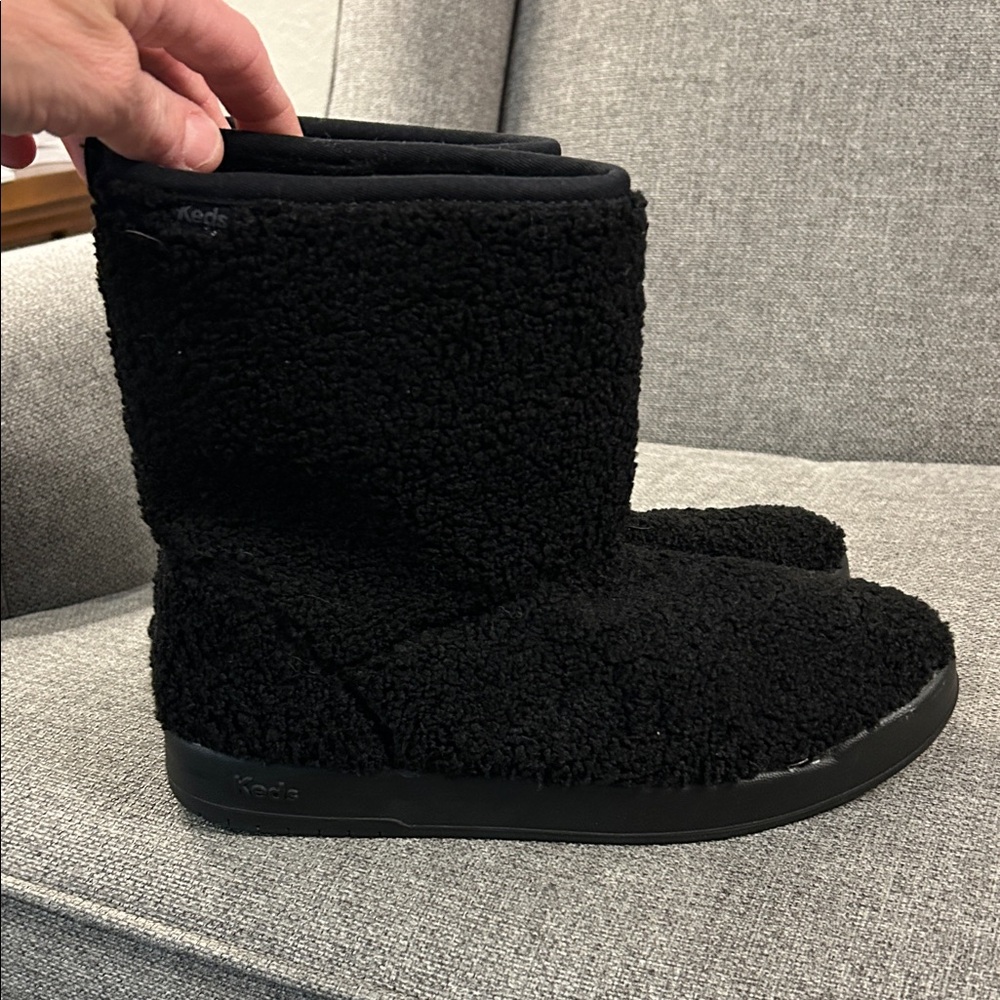 Ked’s Black Boots - Picture 3 of 11